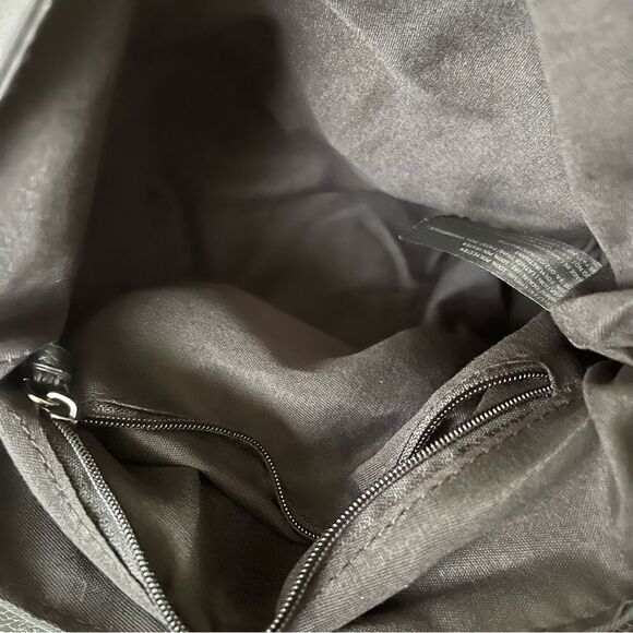 Botkier New York Black Mini Trigger Backpack - Picture 11 of 15